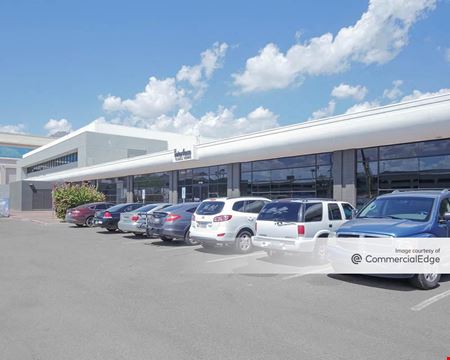 Office space for Rent at Park Central in Phoenix