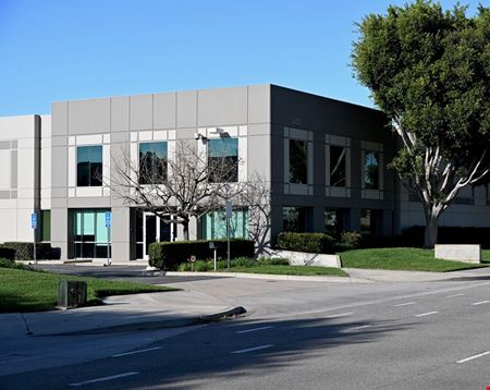 3100 Camino Del Sol