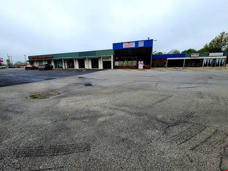 Retail space for Rent at 1343 IL-48 N in Decatur