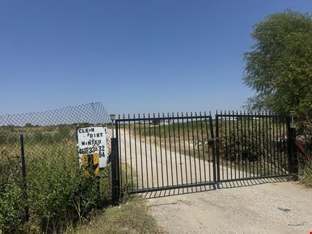 ±10 Acres of Yard Space on State Highway 276