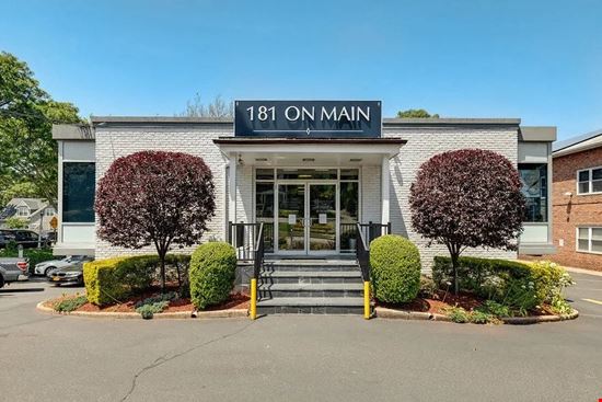 Modern Office Space Long Island - 185 Main Street