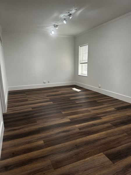 Office space for Rent at 4707 Enterprise Avenue in Naples