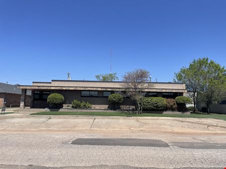 Office space for Rent at Office/Retail Building For Lease in Oklahoma City