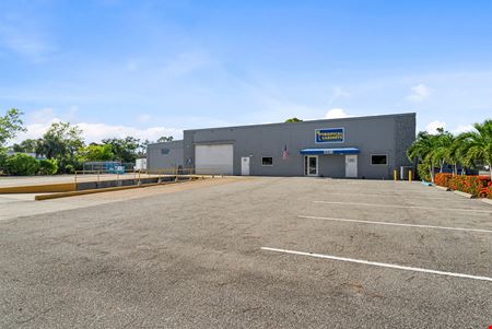 9,900 SF Industrial Warehouse Facility