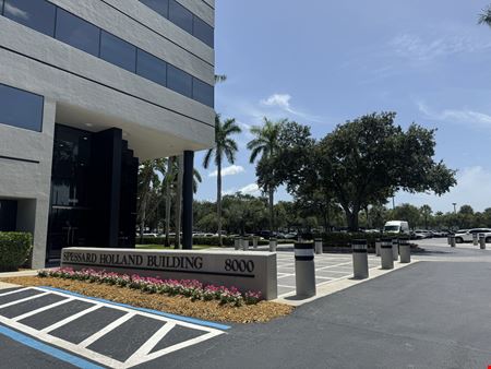 Governors Square: Spessard Holland Building