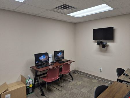 2339 Union Rd - 900 +/- SF & 1,400+/- SF Retail/Office Space