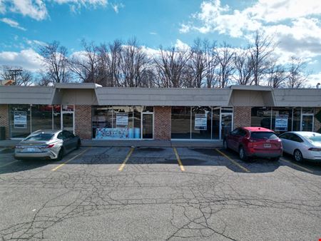 Walled Lake Plaza