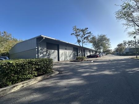 Industrial space for Rent at Oak Center - Port Orange in Port Orange