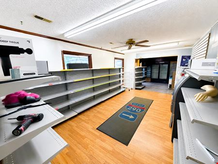 Flexible Office/Retail Opportunity at High-Visibility Medical District Corner