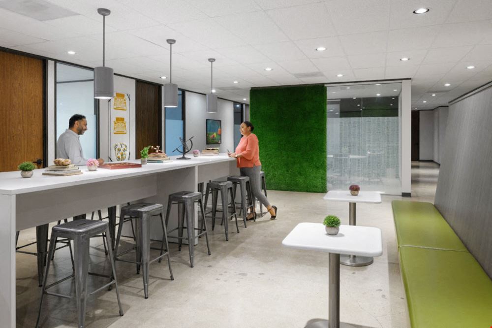 Workstyle Flexible Spaces - 2821-2851 South Parker Road