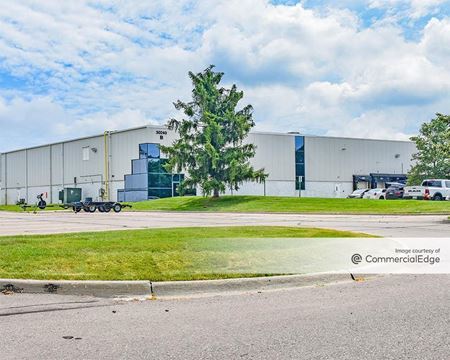 Commercial space at 30240 Oak Creek Drive in Wixom