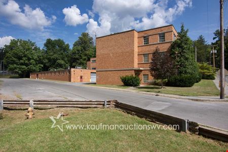 100 Bluestone Rd