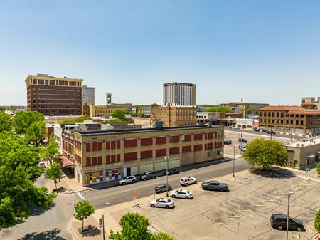 701 Austin Ave