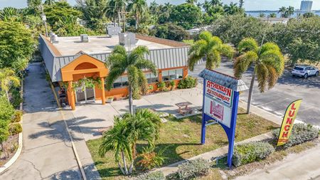 Retail space for Rent at Free Standing Restaurant on High-Traffic US41 in North Fort Myers in North Fort Myers