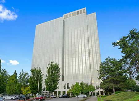 Lloyd Center Tower