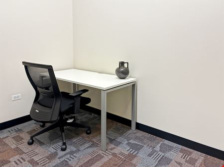 Regus - Hoffman Estates - Prairie Stone Pkwy