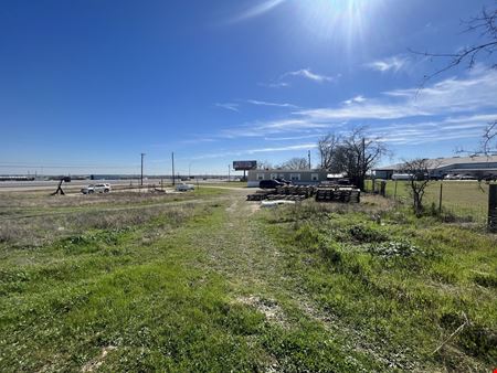 13615 North Interstate 35