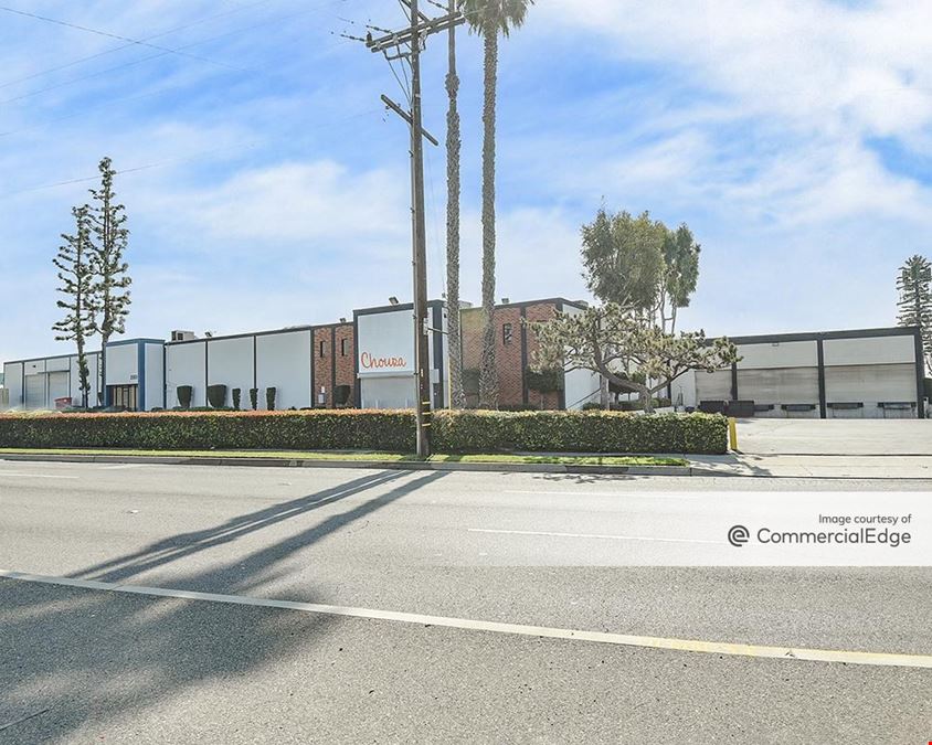 2660 East Del Amo Blvd