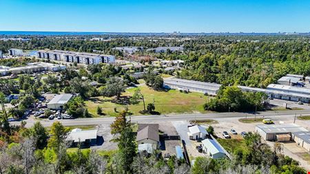1,345 SF Freestanding Office Building with Fenced Yard & Outdoor Storage