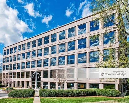 Office space for Rent at WestChase One in Raleigh