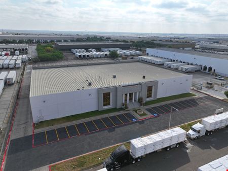 Industrial space for Rent at 13609 Archer Dr, in Laredo