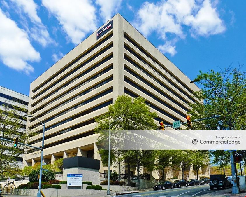1310 North Courthouse