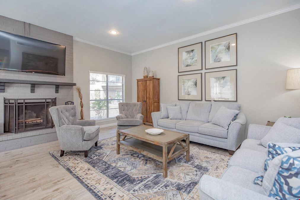 Huntington Park Apartments 6250 Ivanhoe Ln, Beaumont, TX 77706