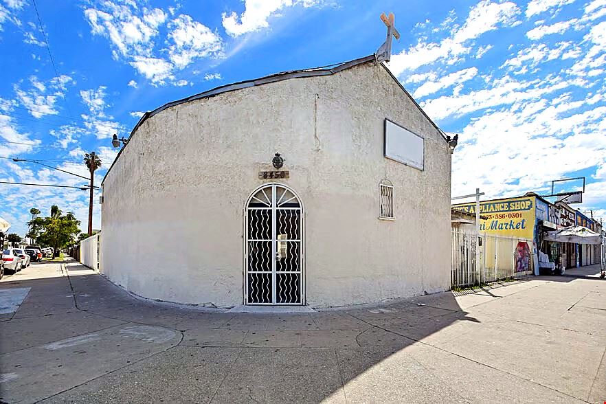 1108 E 84th Place