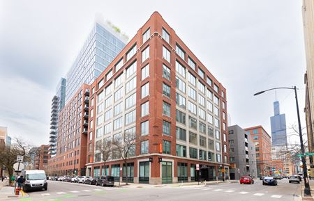 Office space for Rent at 850 West Jackson Blvd in Chicago