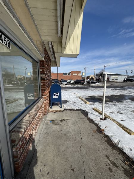 2458 Delaware Ave - 2,814+/- SF Retail Space