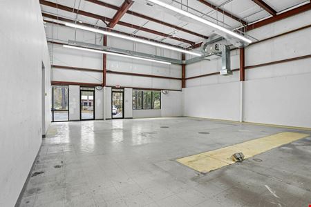 44180 Airport View Dr