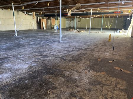 Retail space for Rent at 6460 Dixie Highway in Village of Clarkston