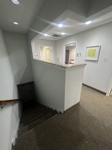 1831 Forest Drive Suite H