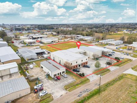 Industrial space for Sale at Lafayette Flex with Bridge Cranes, Excess Land & I-10 Access in Lafayette