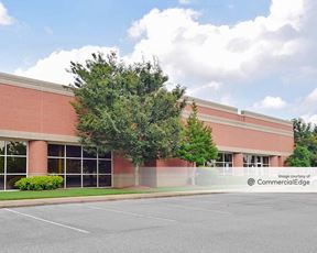 Schilling Farms Business Center
