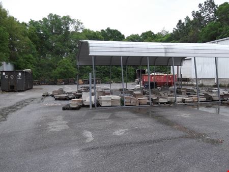 32,000 SF Retail/Warehouse on 2.35 Acres