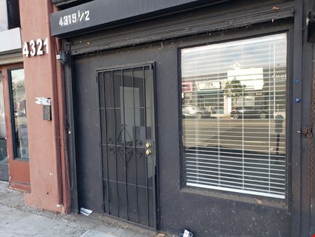 Retail space for Rent at 4317 - 4323 Crenshaw Blvd in Los Angeles