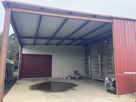 Pensacola Warehouse with Large Lay Down Area