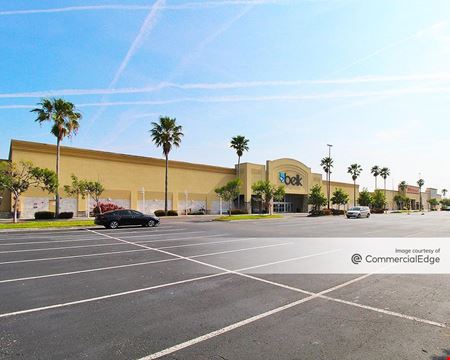 Retail space for Rent at Coastal Way in Brooksville