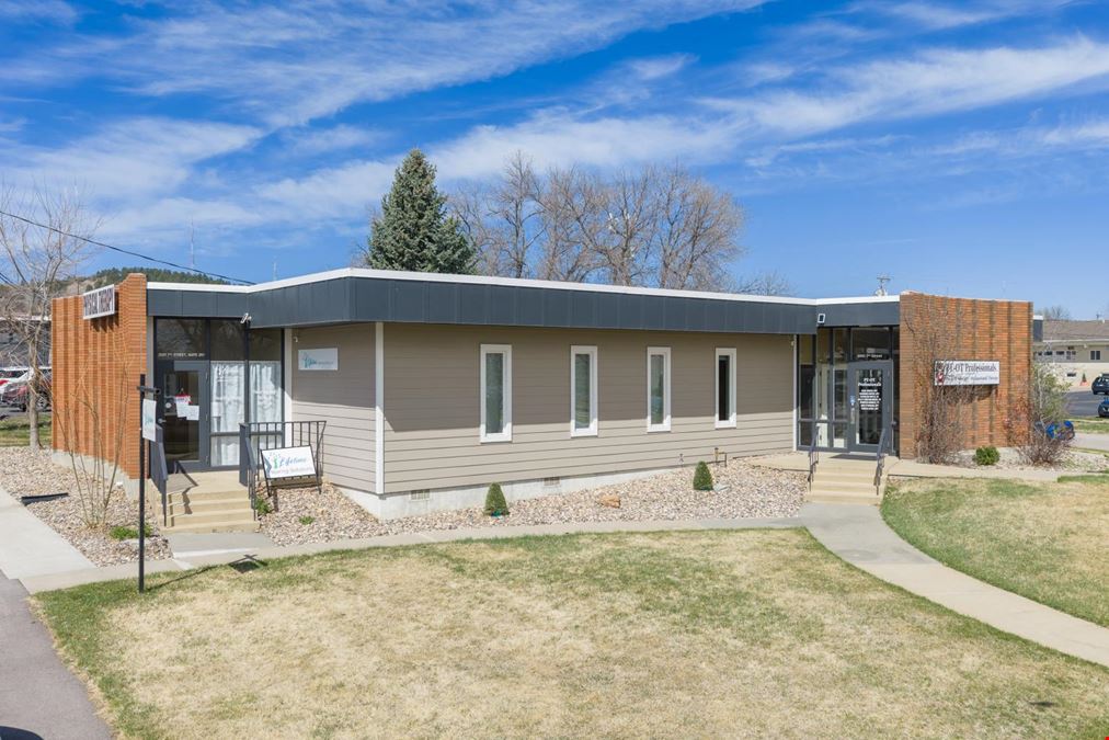 2001 7th St
