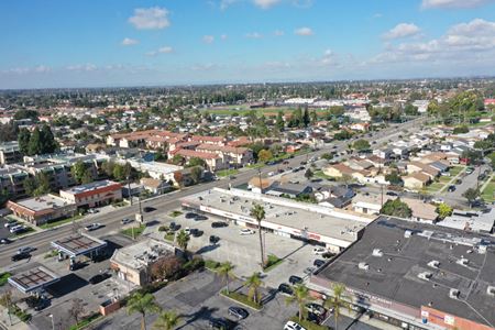 Retail space for Sale at 12205 Centralia St in Lakewood