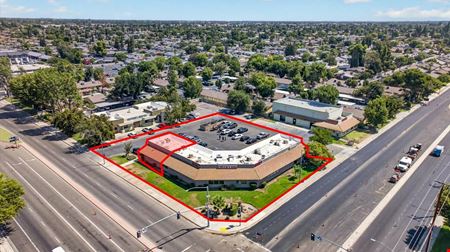 High Exposure Retail Space Available at Strip Mall in Clovis