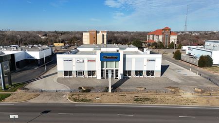 Retail space for Rent at Hurst | NE Loop 820 Building in North Richland Hills