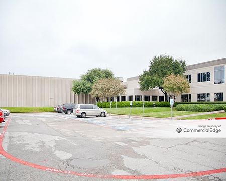 Industrial space for Rent at 2115 E Belt Line Rd in Carrollton
