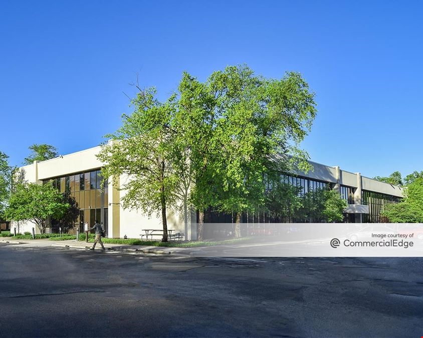 Castleton Park - Building 47
