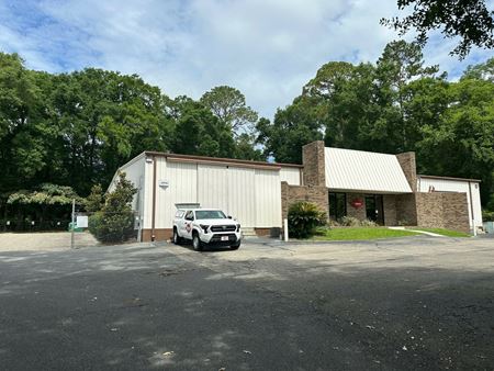 Commercial space at 4800 Woodlane Circle in Tallahassee