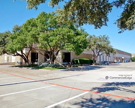 Industrial space for Rent at Crossroads II in Dallas