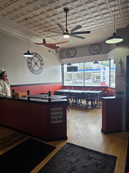 77 East Main St #1305 - TURNKEY RESTAURANT / BUSINESS OPPORTUNITY