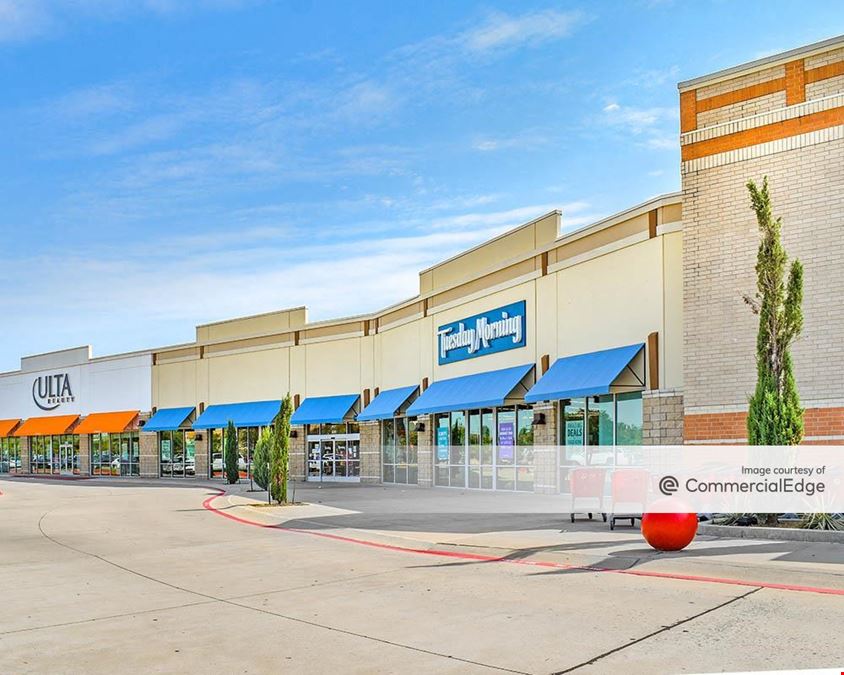 Parkway Towne Crossing