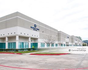World Houston International Business Center - Buildings 24 & 27